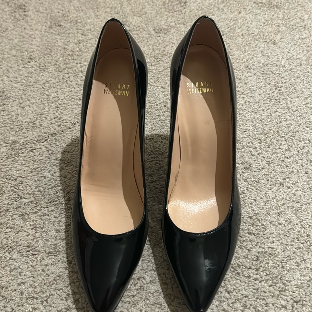 Stuart Whitman black heels